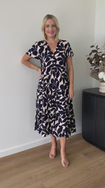 Briohny Dress ~ Short Sleeve